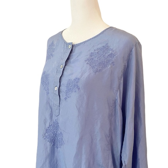 Victoria's Secret Embroidery Silk Tunic Blouse - Sz XL - Picture 4 of 12